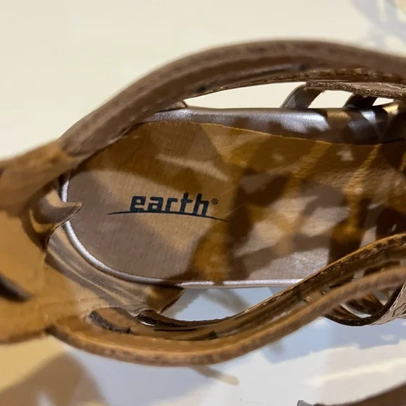 Earth Lace up Gladiator Sandals - Picture 7 of 9